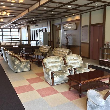 Ishiuchi Yungparunas Hotel Minamiuonuma Екстериор снимка
