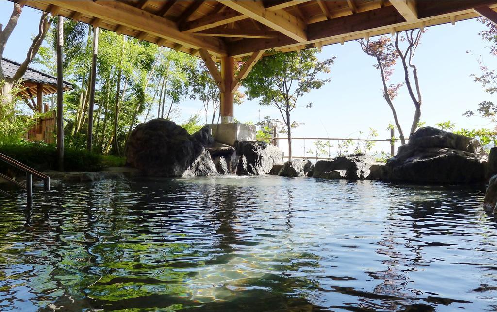 Ishiuchi Yungparunas Hotel Minamiuonuma Екстериор снимка